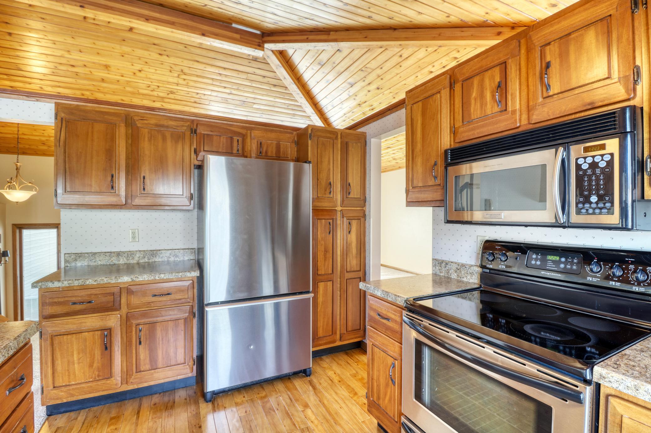 Kitchen1_4.jpg