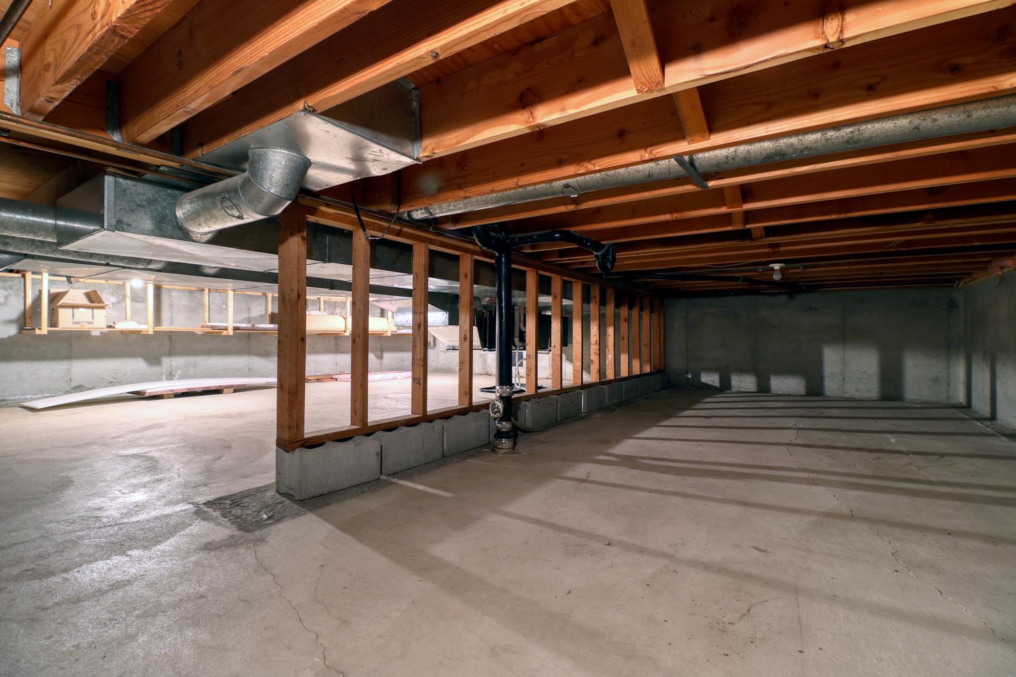 Crawlspace1_2.jpg
