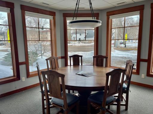 106 Broadway Avenue S, Wayzata, MN 55391