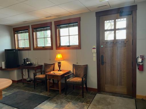 106 Broadway Avenue S, Wayzata, MN 55391