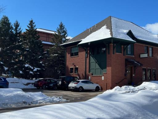 106 Broadway Avenue S, Wayzata, MN 55391