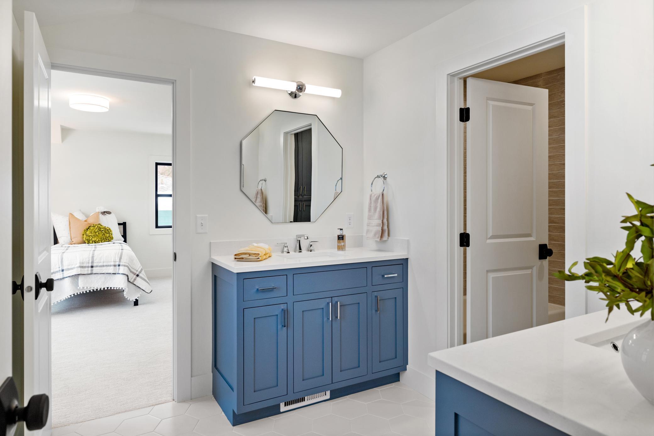 bathroom jack and jill 2.jpg