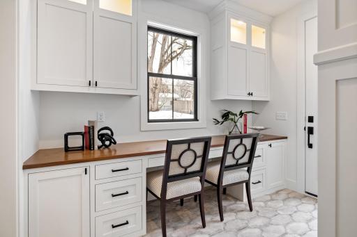 6712 Galway Drive, Edina, MN 55439