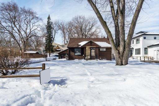 Welcome to 1917 Gettysburg Ave N. Home sits on a rare to find double lot.