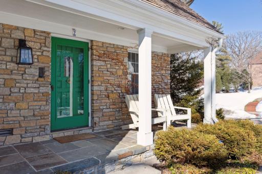 2 Bridge Lane, Edina, MN 55424