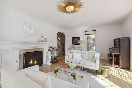 2 Bridge Lane, Edina, MN 55424