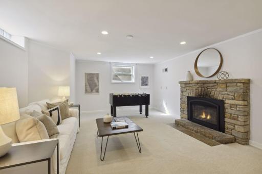 2 Bridge Lane, Edina, MN 55424