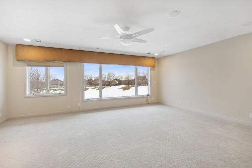 18662 Bearpath Trail, Eden Prairie, MN 55347