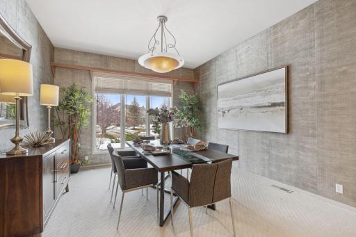 18662 Bearpath Trail, Eden Prairie, MN 55347