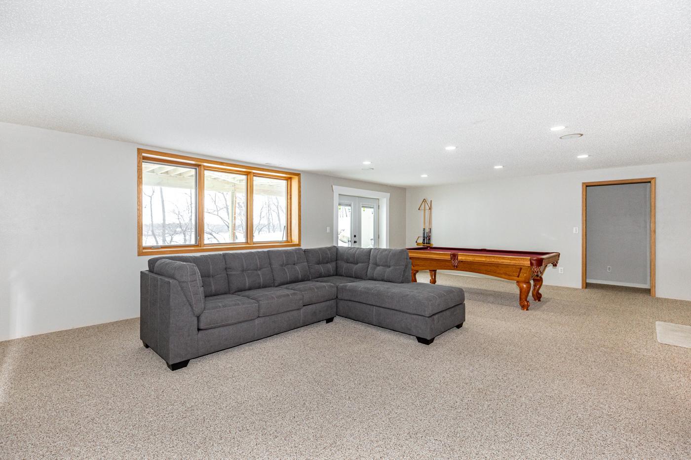 Family Room 1.jpg