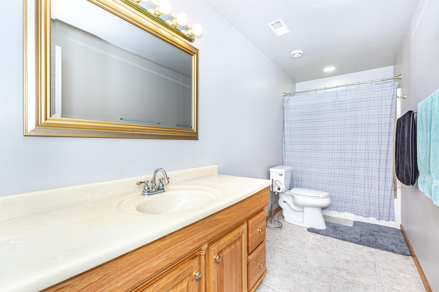 Basement Bath.jpg