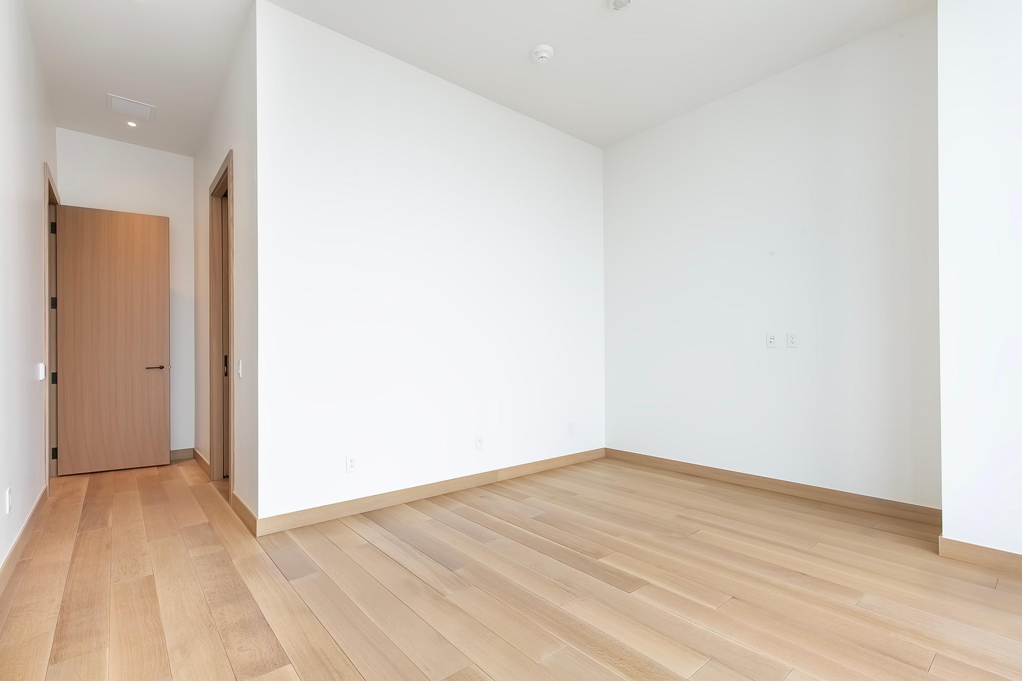 2nd Bedroom with another incredible view and high ceilings