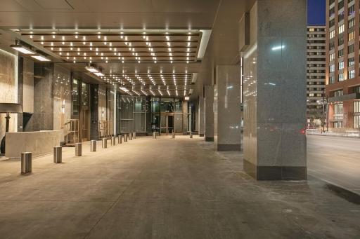 Atop the city's only five-star hotel, this remarkable home elevates living in Minneapolis to new heights. The amenities will blow your mind - experience the height of luxury living here.