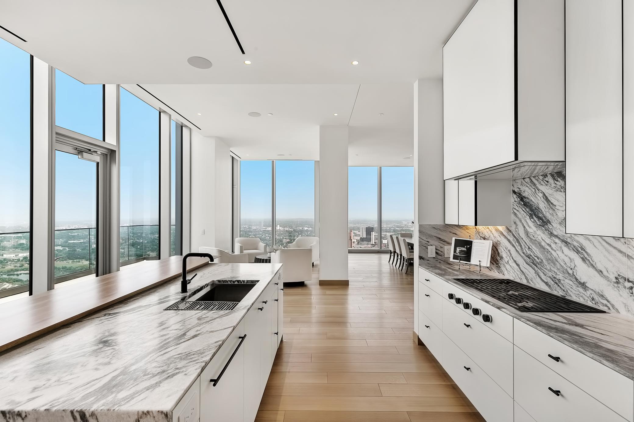 Impeccable high end finishes throughout. Fall in love from the moment you walk in...this view will take your breath away. Dramatic skyline views from your own private oasis. You'll love the unbelievable amenities that Four Seasons has to offer too.