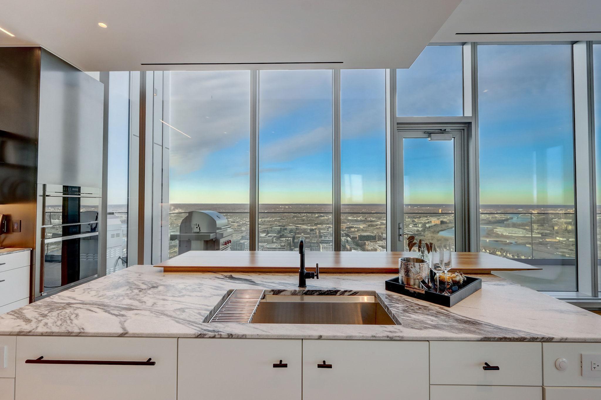 One of a kind view - truly spectacular