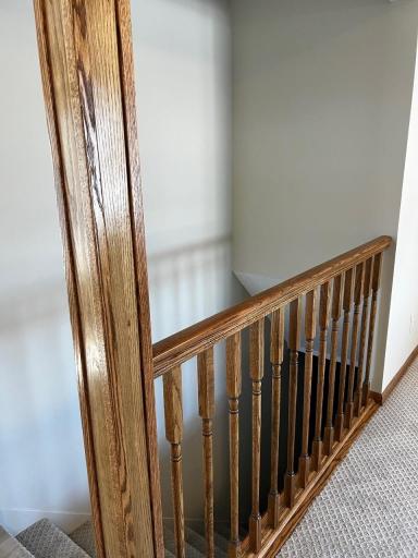 Precision carpentry - new oak stairwell railing