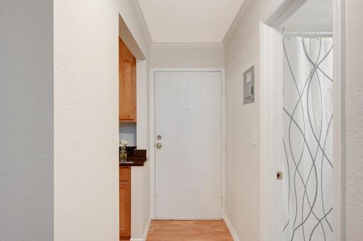 Photo for 3120 Hennepin Avenue, 7, Minneapolis, MN 55408 - Listing #6339418 3120 Hennepin Avenue, 7, Minneapolis, MN 55408