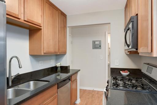Photo for 3120 Hennepin Avenue, 7, Minneapolis, MN 55408 - Listing #6339418 3120 Hennepin Avenue, 7, Minneapolis, MN 55408