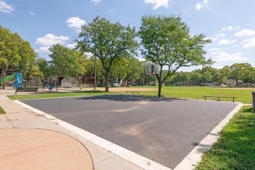 Photo for 3120 Hennepin Avenue, 7, Minneapolis, MN 55408 - Listing #6339418 3120 Hennepin Avenue, 7, Minneapolis, MN 55408
