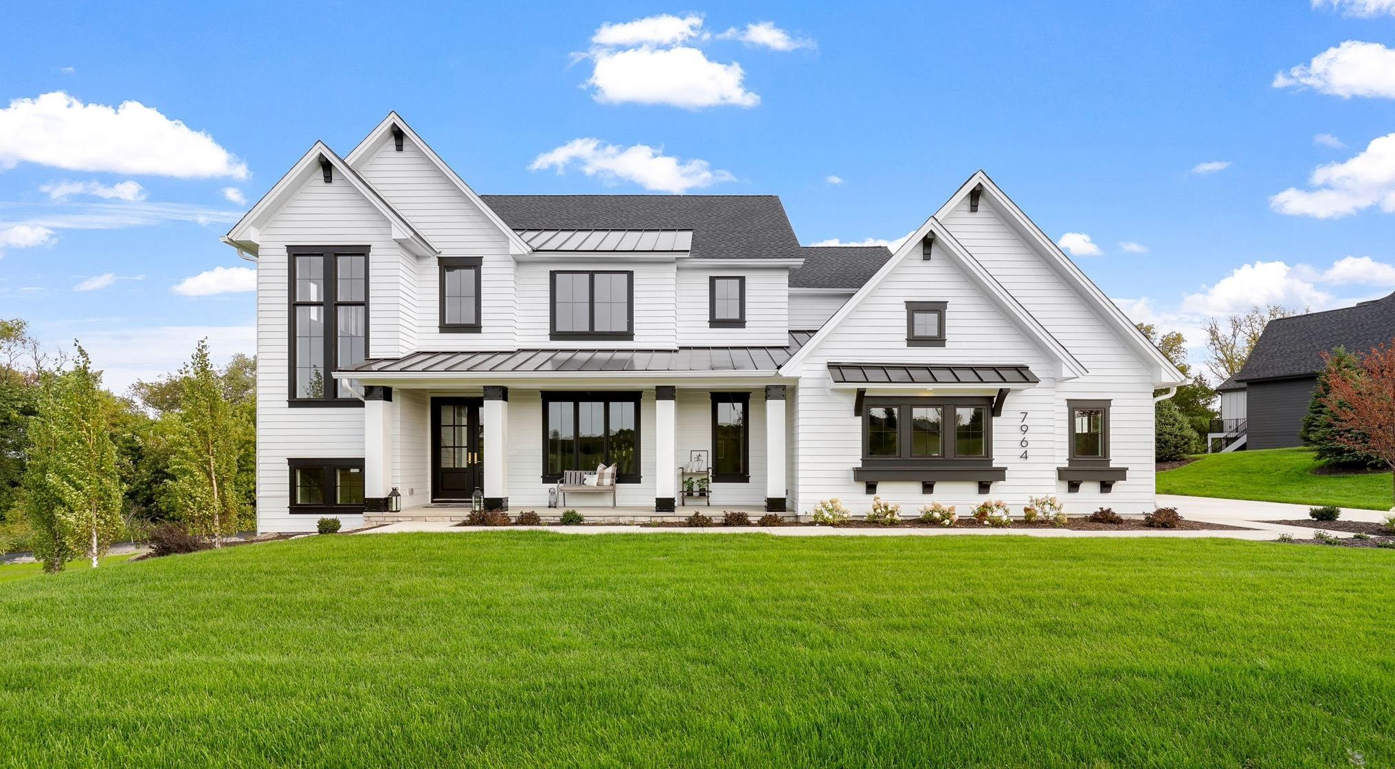 5-web-or-mls-7964 207th Street E, Prior Lake-4.jpg