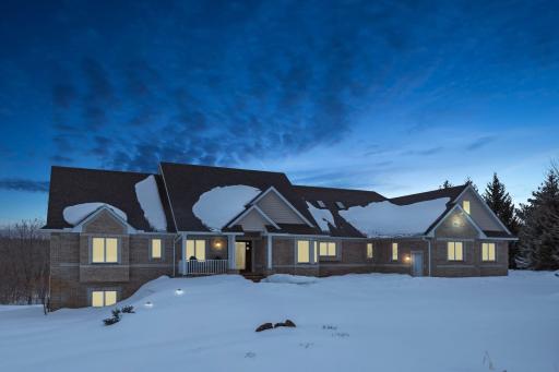 9758 230th Street E, Lakeville, MN 55044