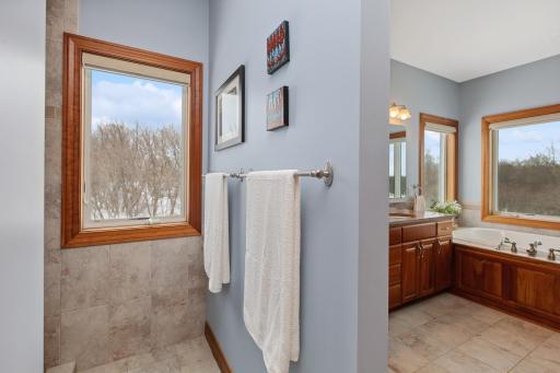 9758 230th Street E, Lakeville, MN 55044