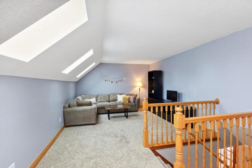 9758 230th Street E, Lakeville, MN 55044