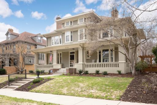 1776 Knox Avenue S, Minneapolis, MN 55403