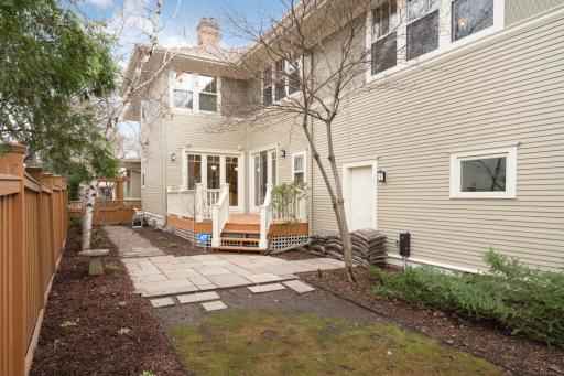 1776 Knox Avenue S, Minneapolis, MN 55403