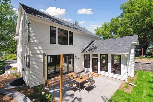 4037 Washburn Avenue S, Minneapolis, MN 55410