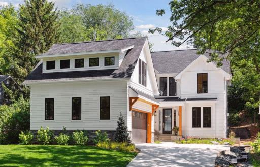 4037 Washburn Avenue S, Minneapolis, MN 55410