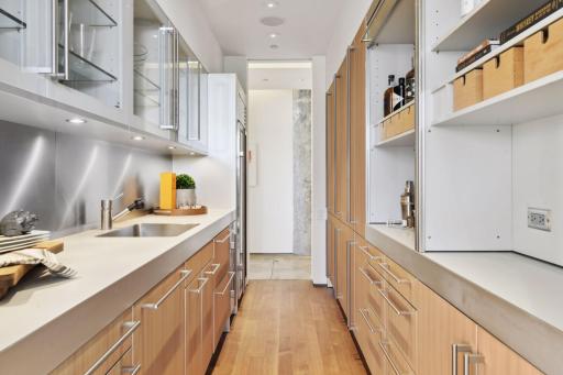 700 S 2nd Street, W80, Minneapolis, MN 55401