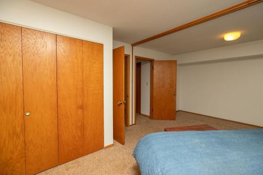 43-web-or-mls-43-Bedroom 5.jpg