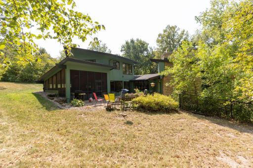 49-web-or-mls-49-Back View.jpg