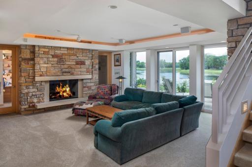 8983 Avila Cove, Eden Prairie, MN 55347