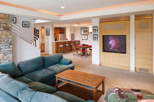 8983 Avila Cove, Eden Prairie, MN 55347