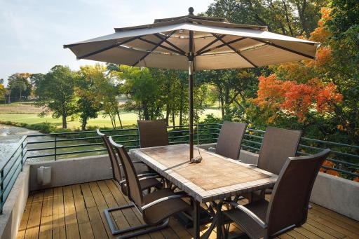 8983 Avila Cove, Eden Prairie, MN 55347