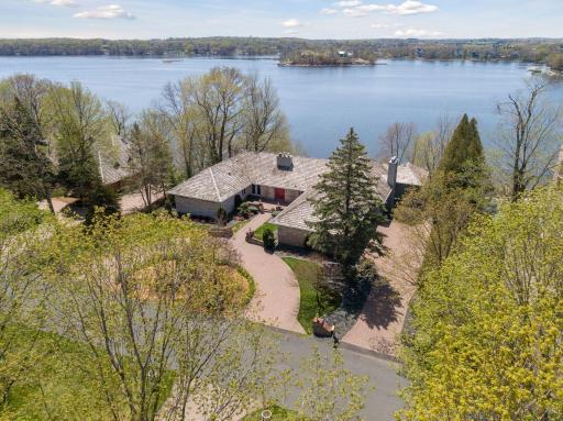 Beautiful property with lovely views on the front and back