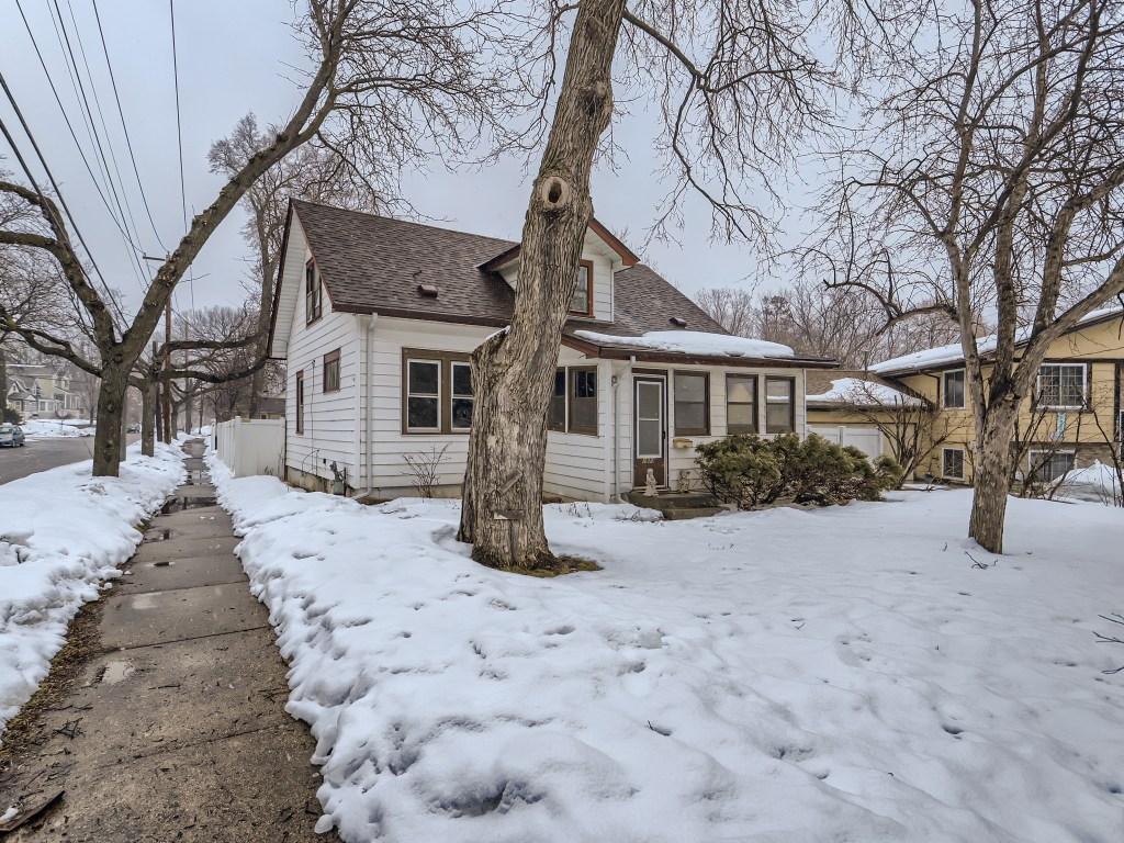 01 Welcome Home! .jpg