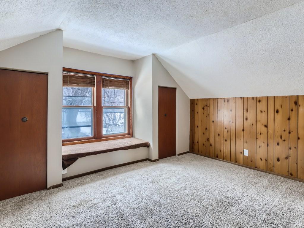 30 2nd Floor Bedroom.jpg