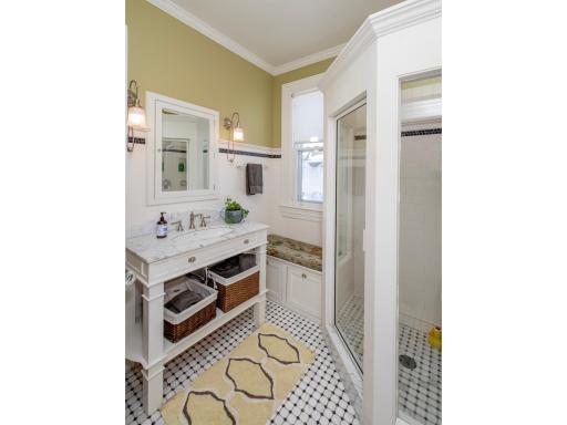 683 Osceola Avenue, Saint Paul, MN 55105