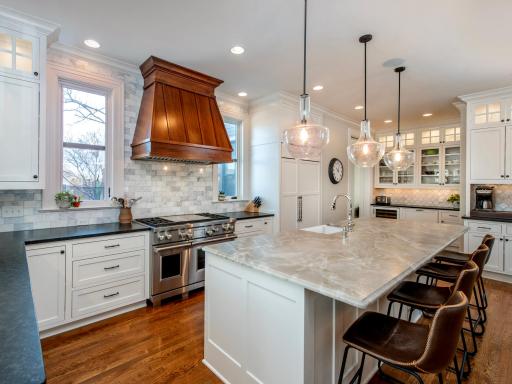 683 Osceola Avenue, Saint Paul, MN 55105