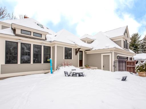683 Osceola Avenue, Saint Paul, MN 55105