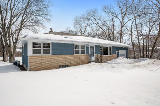 7831 Sunnyside Road, Mounds View, MN 55112