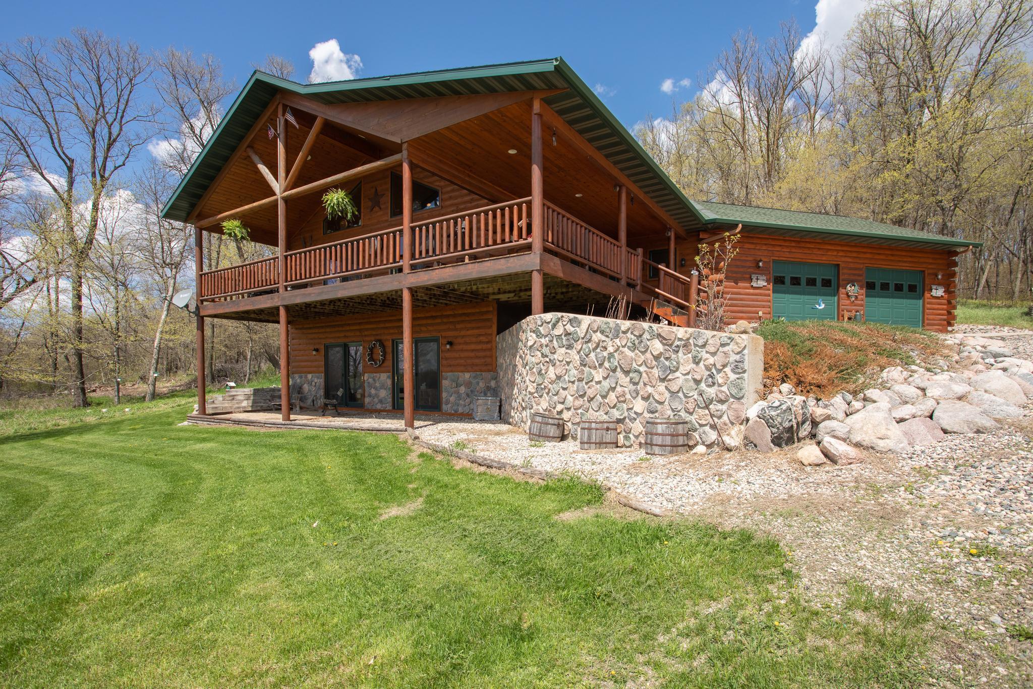 12Lake Rd 3.jpg