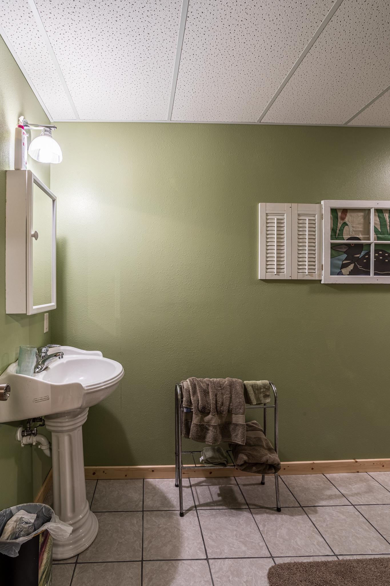 12 Lake Rd Lower Bath.jpg