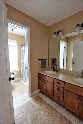 607 Maple Lane, Roseau, MN 56751
