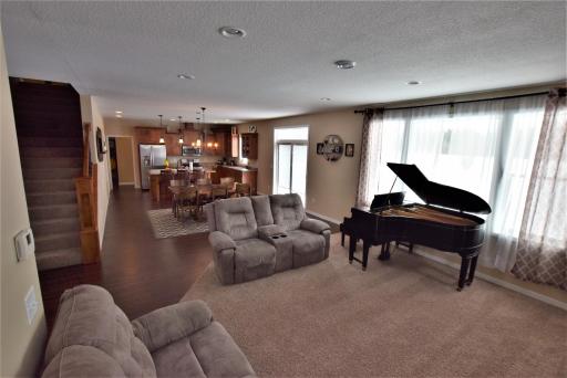 607 Maple Lane, Roseau, MN 56751