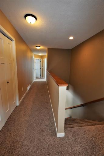 607 Maple Lane, Roseau, MN 56751
