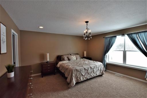 607 Maple Lane, Roseau, MN 56751